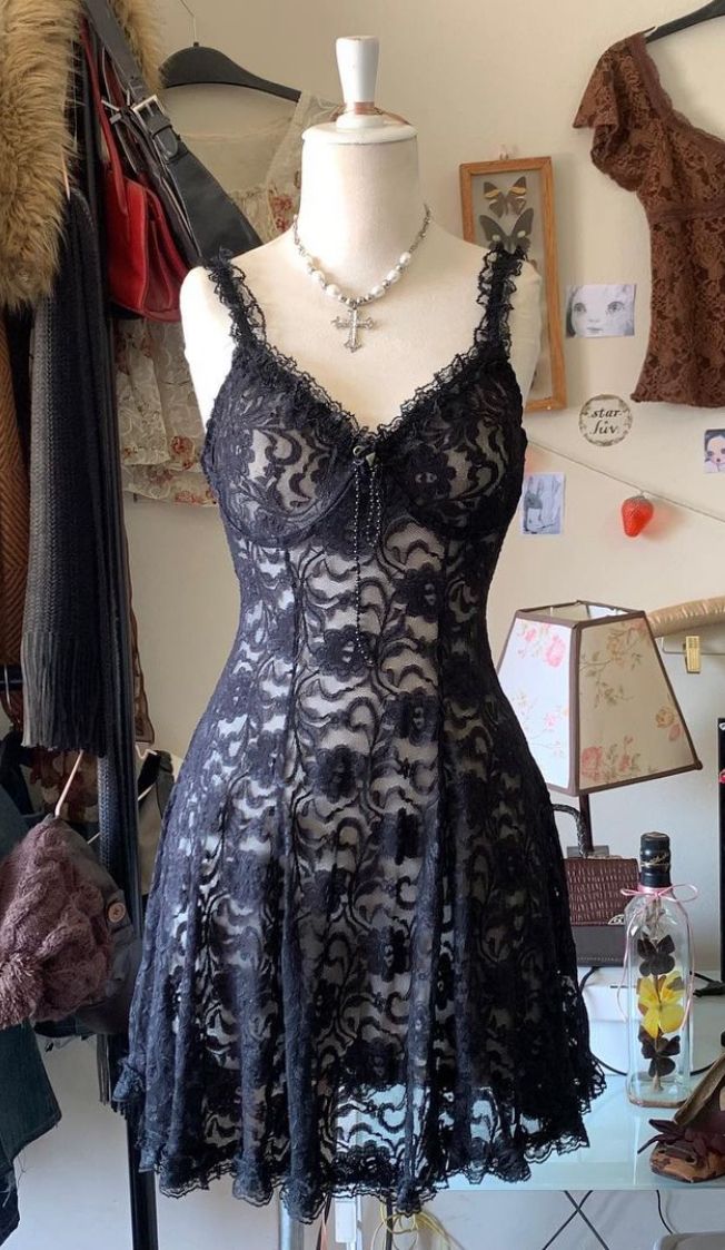 A line black lace dress,short prom gown S6580
