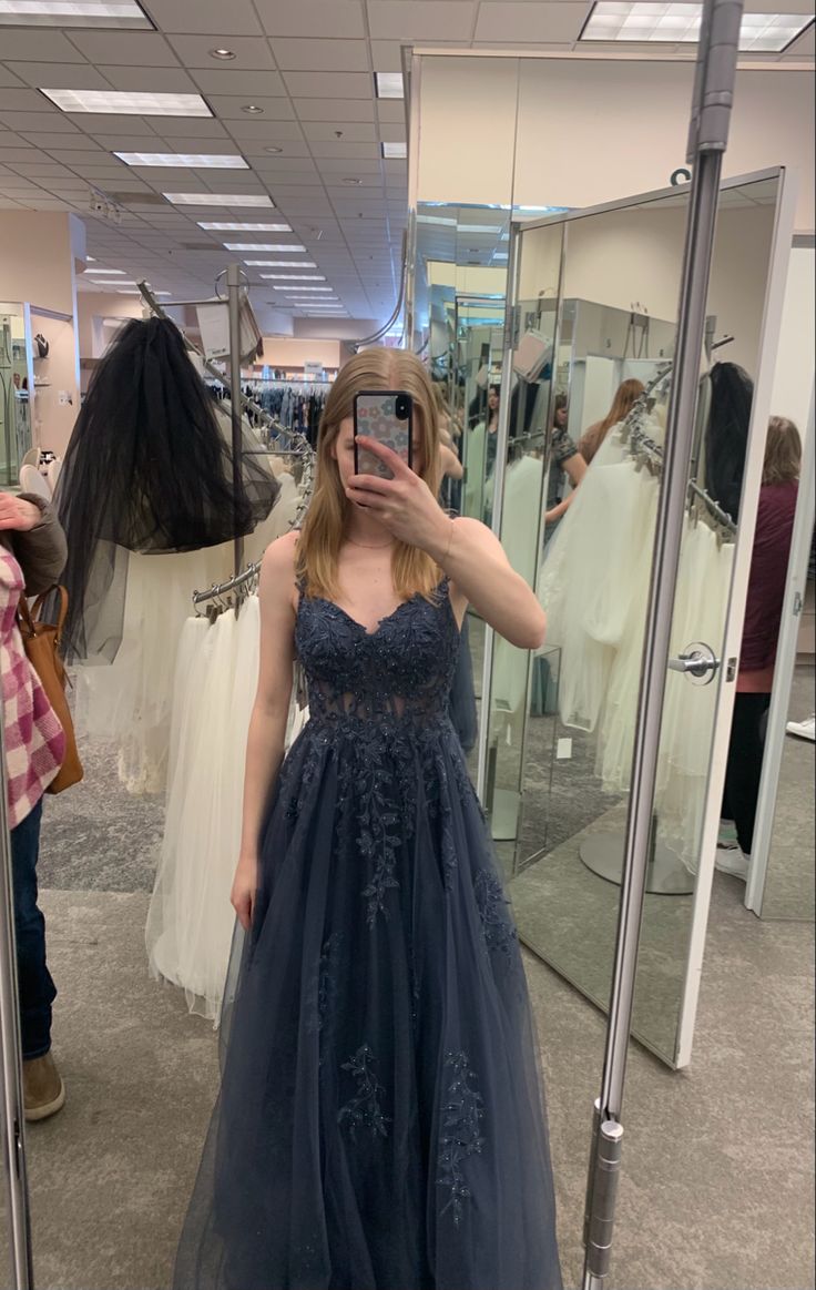 A line Sleeveless Tulle Lace Appliques Long Prom Dress S6505