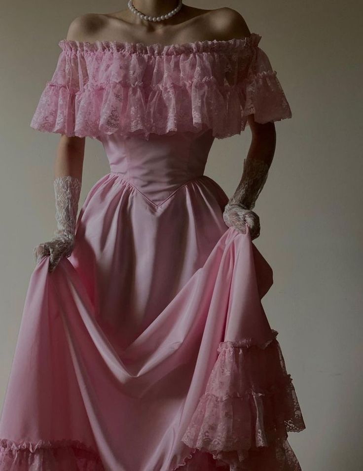 Vintage Long Pink Prom Dresses A-Line Off Shoulder Evening Party Gowns S6292