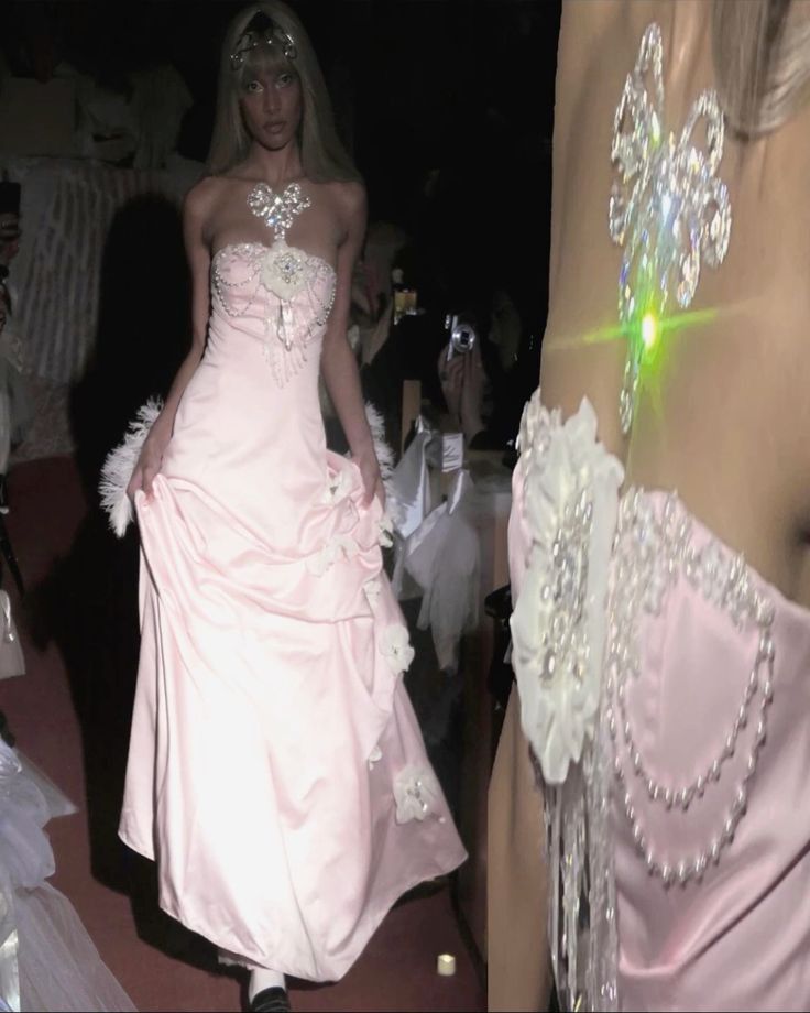 Vintage Pink Strapless Satin Long Prom Dresses Evening Dress With Flowers S6266