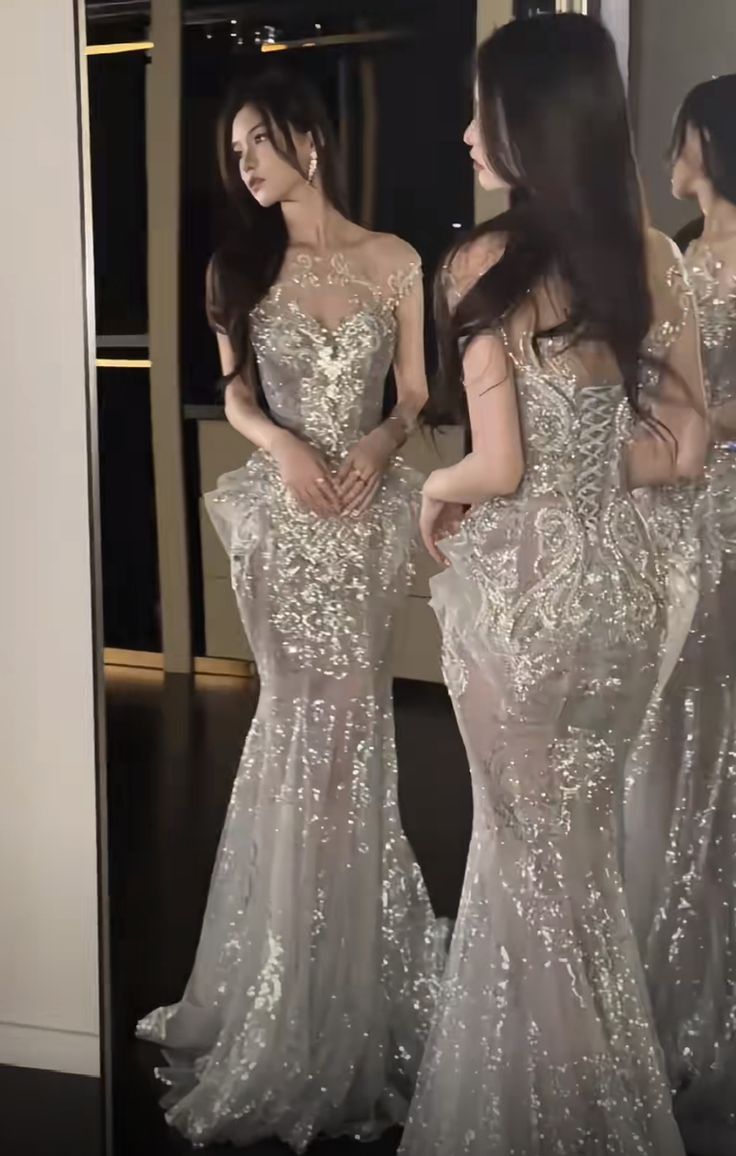 Elegant Mermaid Scoop Tulle Sequin Long Prom Dresses S6187