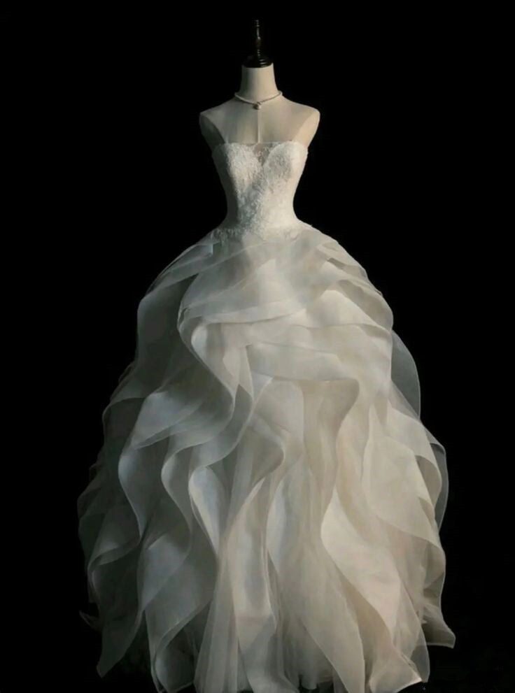 A Line Tulle Prom Dress Strapless Long Prom Dresses Evening Gown S6551