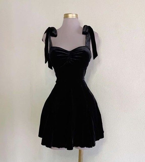 Black Velvet Homecoming Dress 18th Birthday Party Dresses S6247