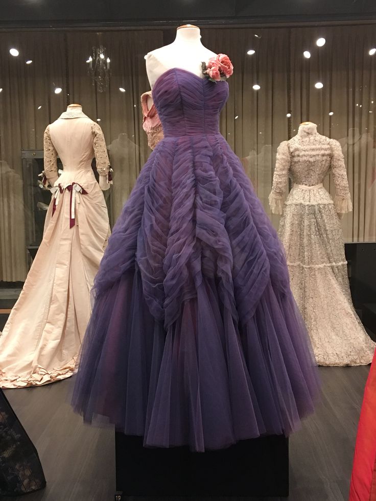 Purple Vintage Dress Princess Elegant Evening Party Dresses S6390