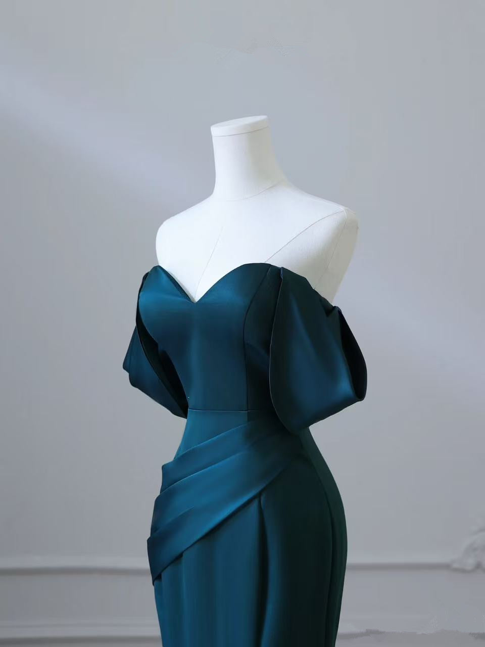 Satin Off the Shoulder Pleats Prom Dress Evening Dress S6910