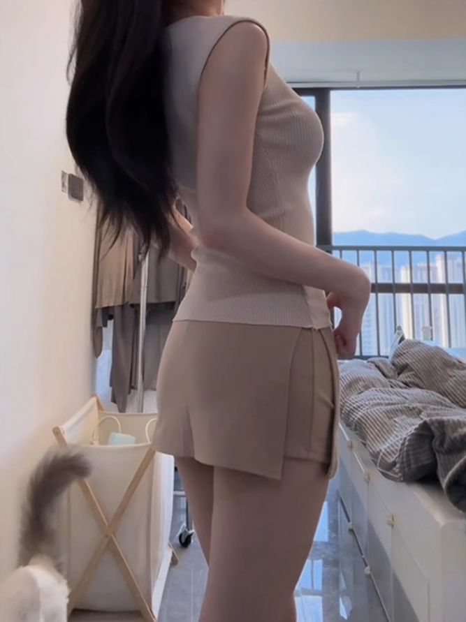 Large size French pure striped knitted short-sleeved slim hip skirt slimming suit R1826