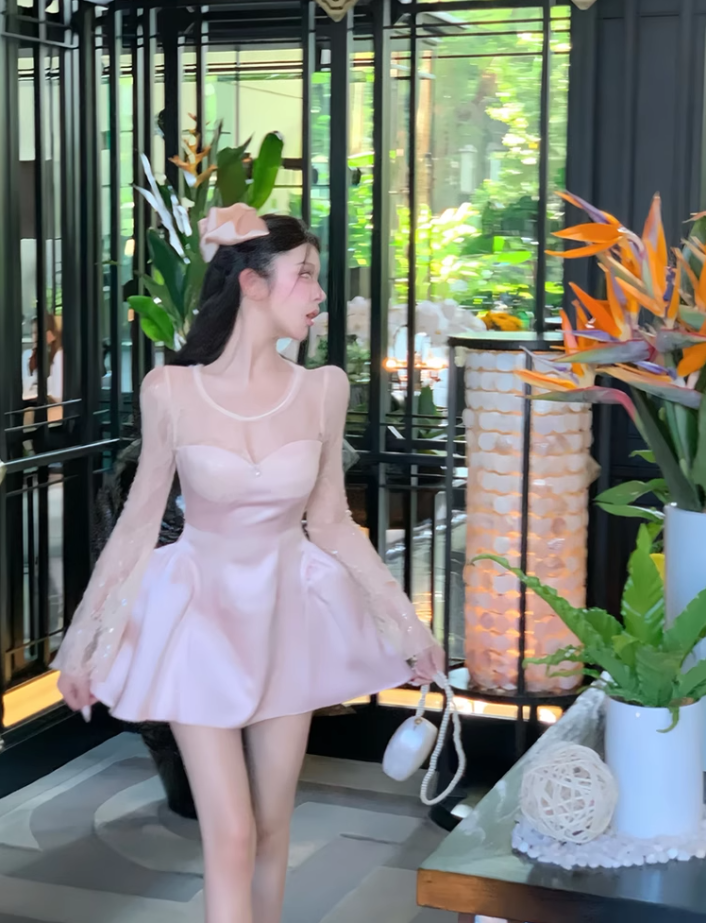 Thousands of gold lace long-sleeved dress 2025 sweet fluffy waist princess dress R1387