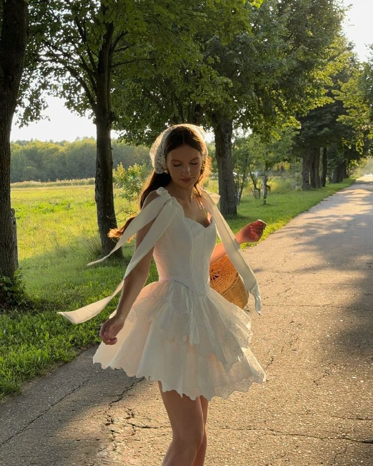 White suspender tie waist slim cake A-line short skirt homecoming dress R5465