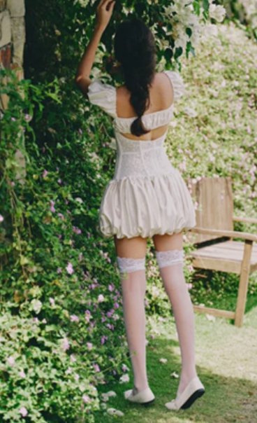 White puff sleeves, slim waist, flower bud skirt, cute short skirt, homecoming dress R4596