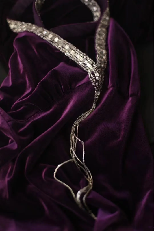 Deep purple halter-neck fitted bodycon long ball gown R6775