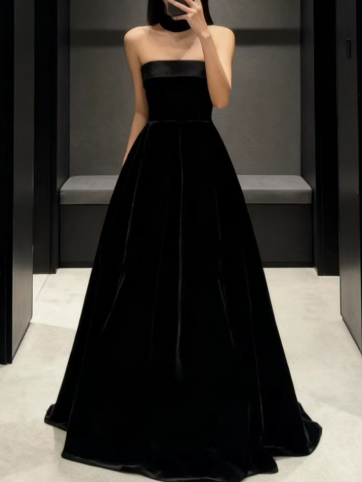 Minimalist Black Prom Gown , Elegant Silky Maxi Evening Dress RS1353