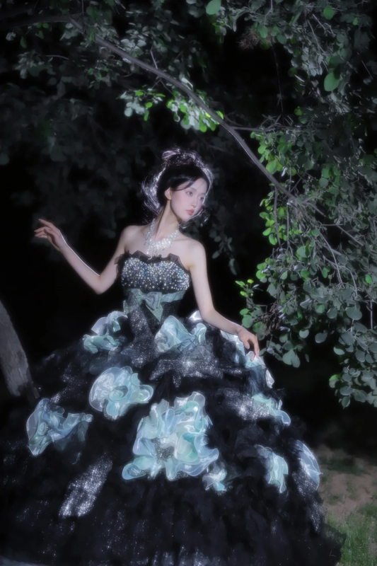 Light blue strapless fitted waist elegant ball gown with a full skirt, bridal dress R7249