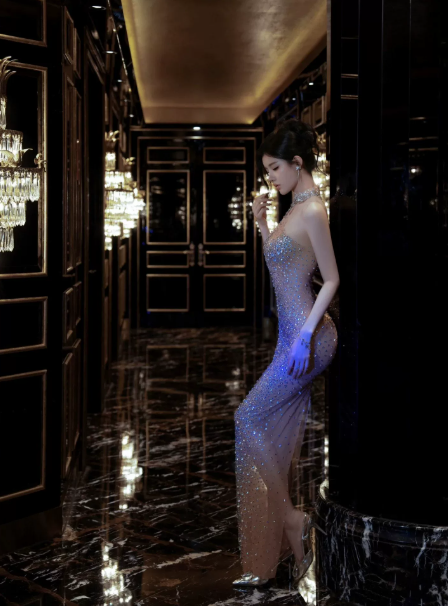 Elegant Royal Blue Sheath Halter Long Women Dress with Beaded Party Dress Prom Dress RS132
