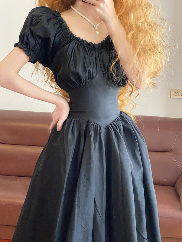 Black Square-neck Short-sleeve Waist-Cinched Long Ball Gown R7381