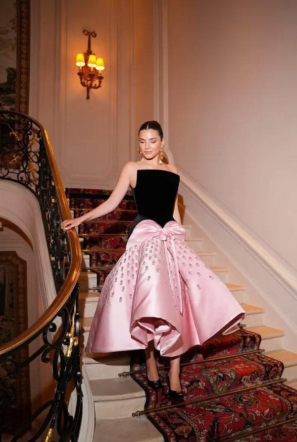 Silky Satin Applique Corset Prom Gown , High End Black Pink Maxi Evening Dress RS1870