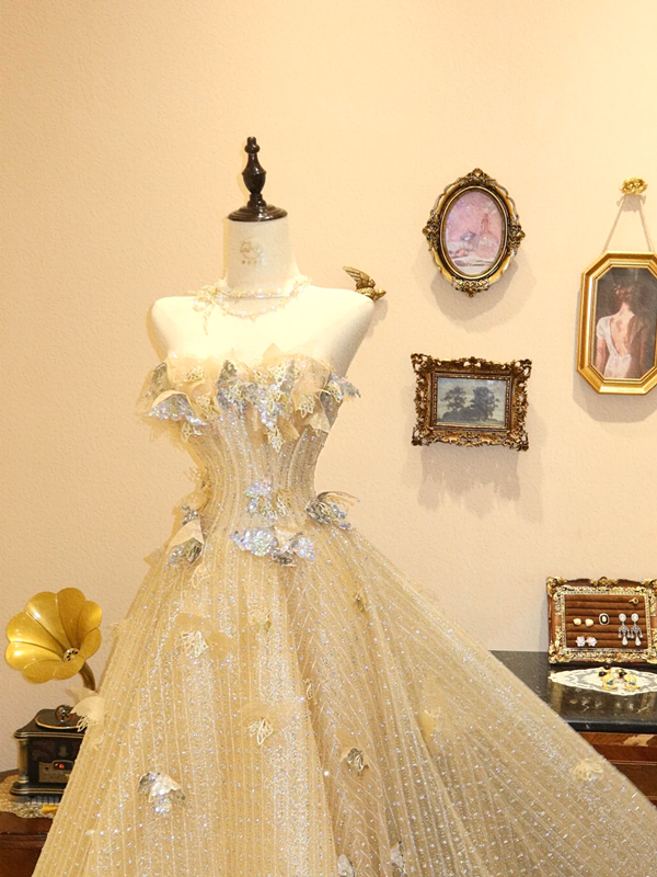 Light yellow strapless fitted long wedding dress R6581