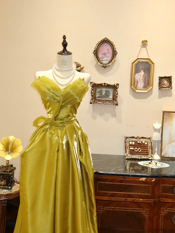 Yellow-Green Strapless Waist-Cinched Slim-Fit Vintage Ball Gown R7140