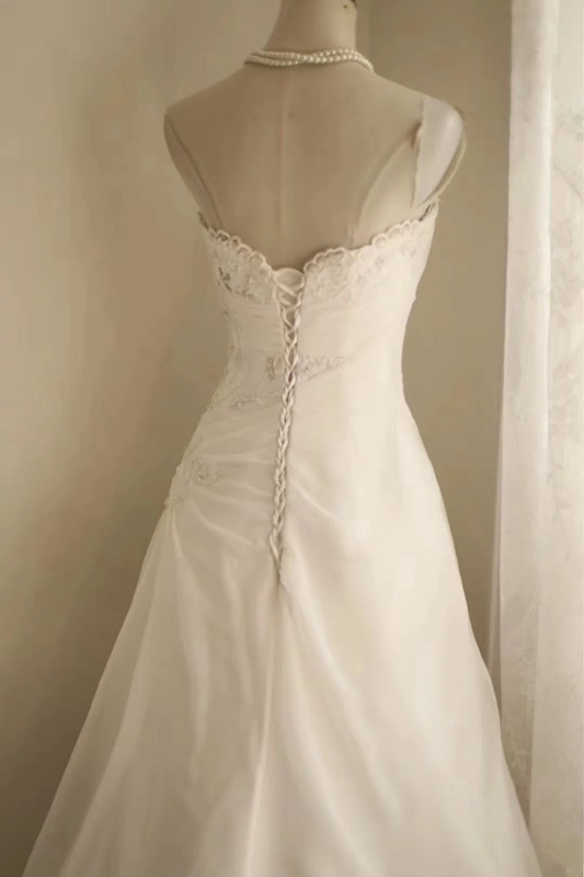 White strapless fitted A-line long ball gown R6780