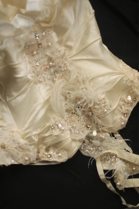 Ivory white strapless beaded fitted waist slim-fitting cake skirt long ball gown R6701