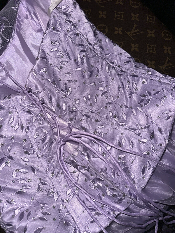 Light purple halter-neck, fitted waist, elegant fairy-like long ball gown R6900