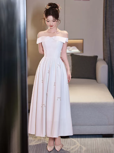 Silky Satin Bow Decor Corset Prom Gown , Gentle White Maxi Evening Dress Ball Gown RS1923