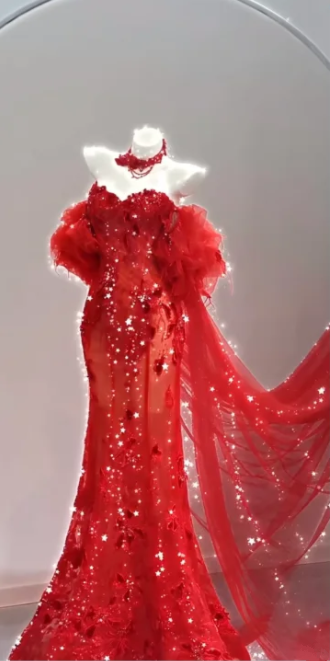 Red Off-the-Shoulder Waist-Cinched Slim-Fit Long Ball Gown R7141