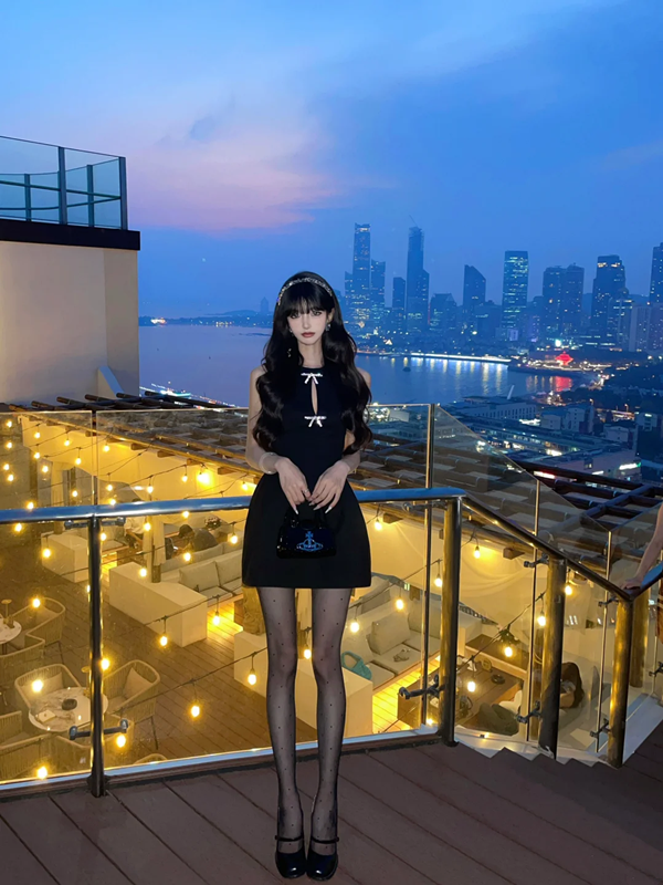 Black sleeveless slim waisted homecoming dress R5090