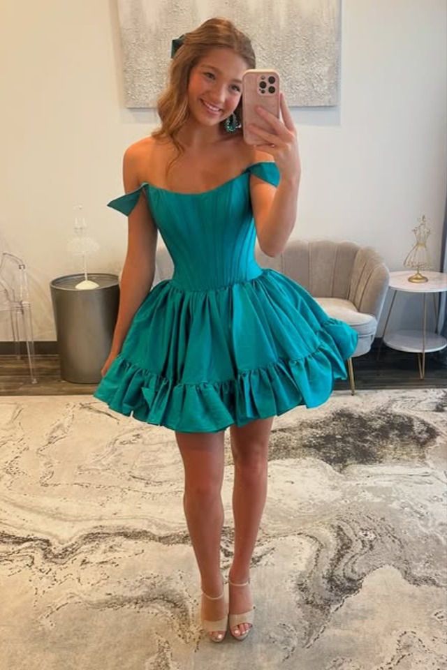 Green one-shoulder sexy gentle waist slimming puffy skirt homecoming dress R3396