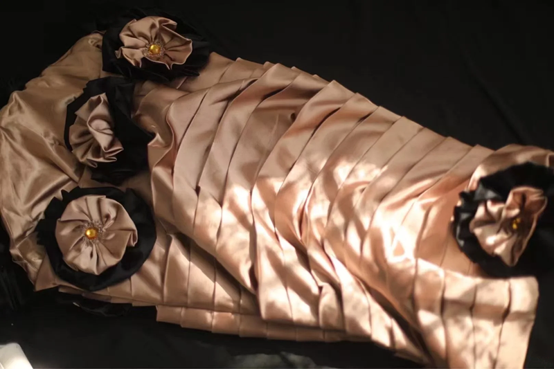 Champagne pink strapless fitted waist slim-fitting three-dimensional floral sexy short ball gown R6726