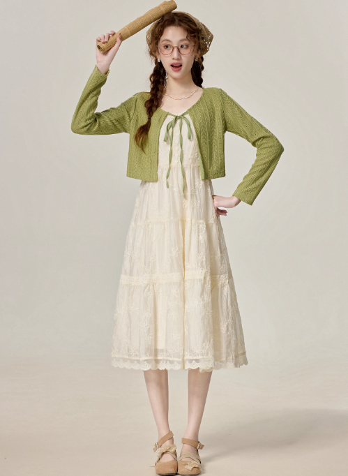 New summer French style high-grade apricot suspender dress super fairy skirt R1903