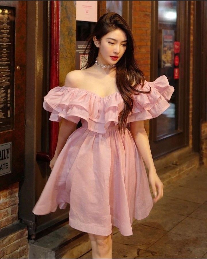 Pink one-shoulder gentle and generous waist-length skirt short skirt homecoming dress R4041