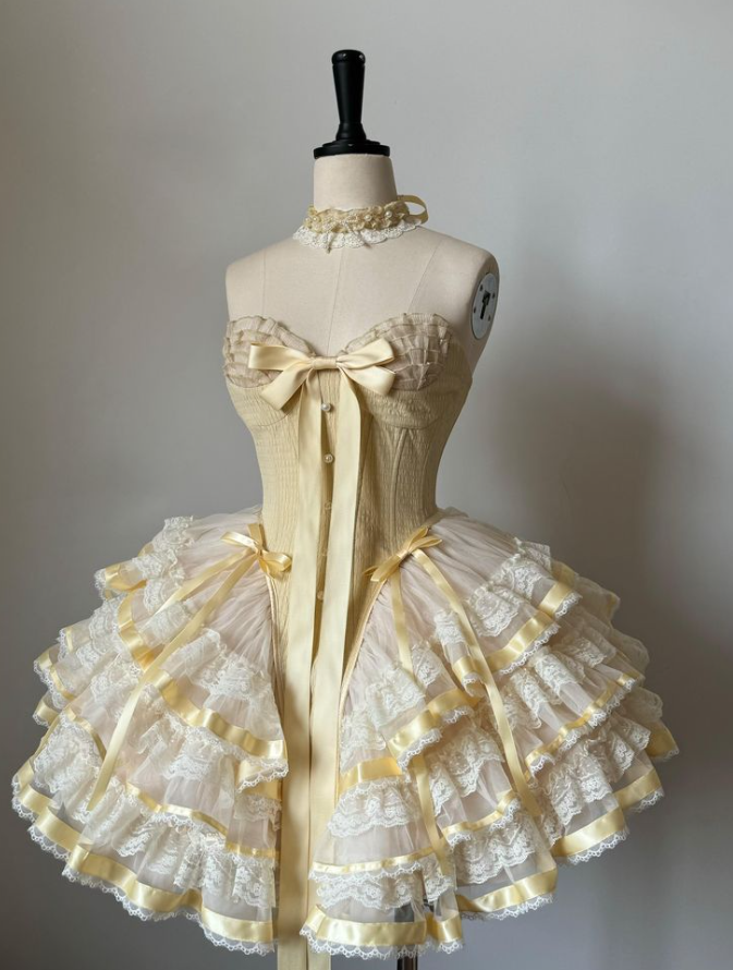 Ruffled Lace Trim Corset Homecoming Dress , Vibrant Women's Short Prom Dress RS2204