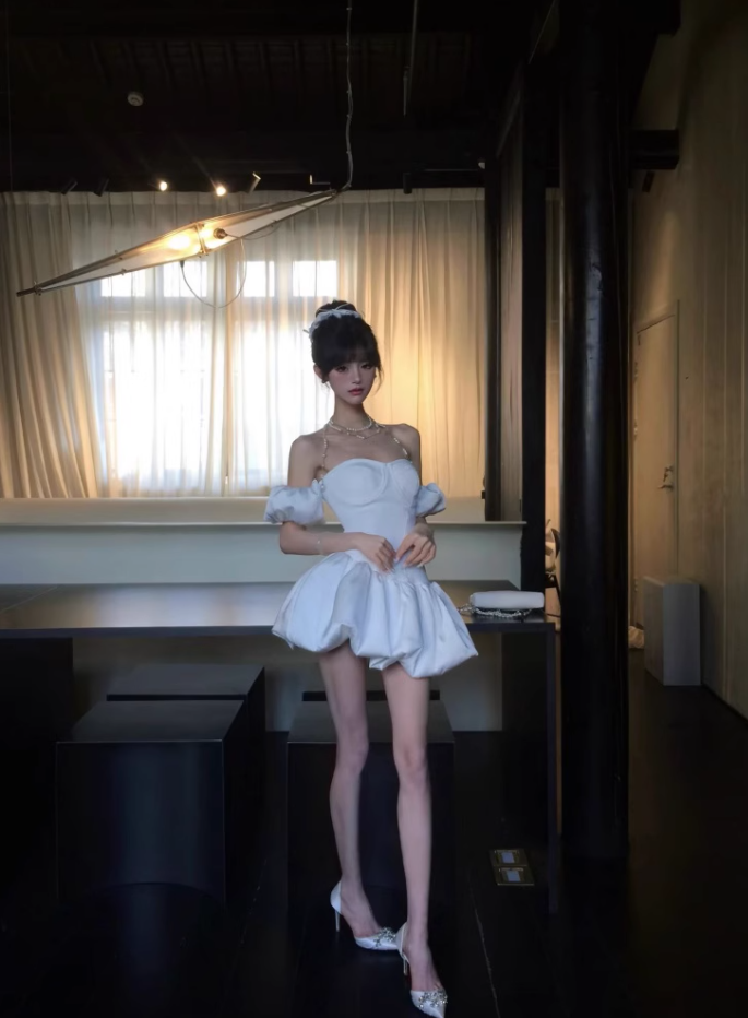 Satin puffy skirt French temperament pure desire style dress retro one shoulder white strapless short skirt homecoming dress R2999