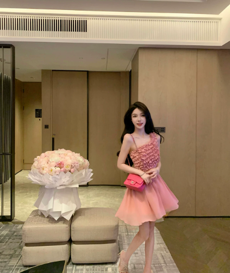 Sweet Pink Ruffled A-Line One-shoulder Bodycon Mini Birthday Dress Homecoming Dress RS287