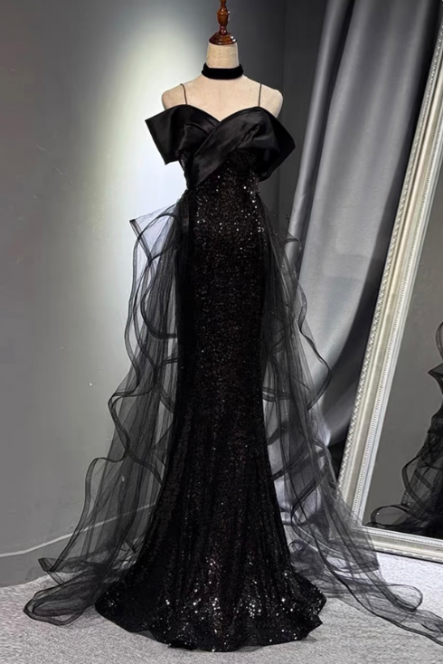 Luxury Black Ruffled Sequin A-Line Spaghetti Straps Bodycon Maxi Prom Dress Evening Dress RS406