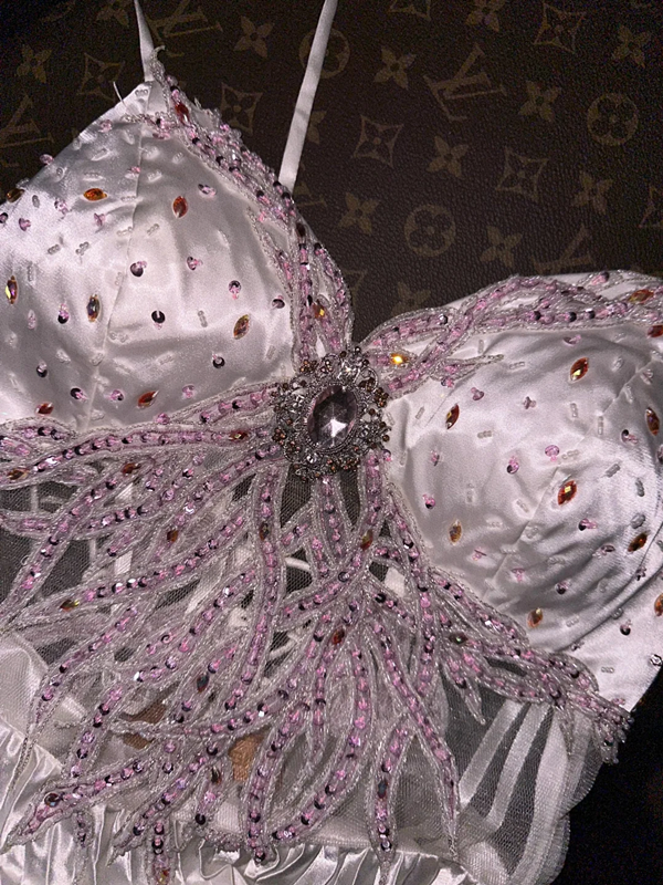 White halter-neck rhinestone-embellished fitted long ball gown R6905