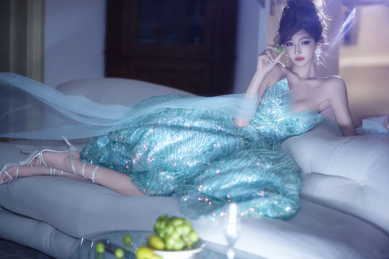 Light blue strapless, fitted waist, backless, sexy, long ball gown with a flared skirt R7066