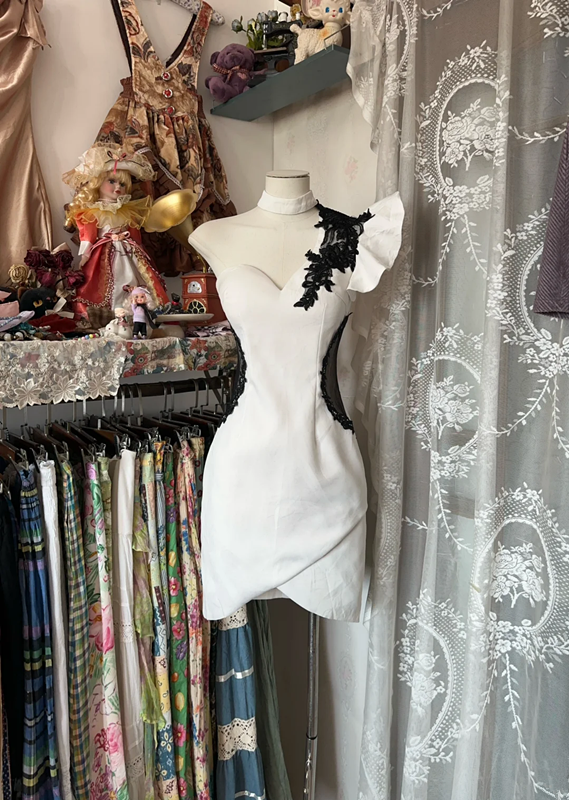 White one-shoulder fitted waist sexy short dress, prom dress R6387