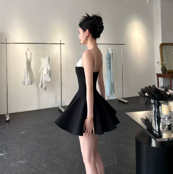 Sweet Black A-Line Spaghetti Straps Spliced Bodycon Mini Evening Dress Homecoming Dress RS326