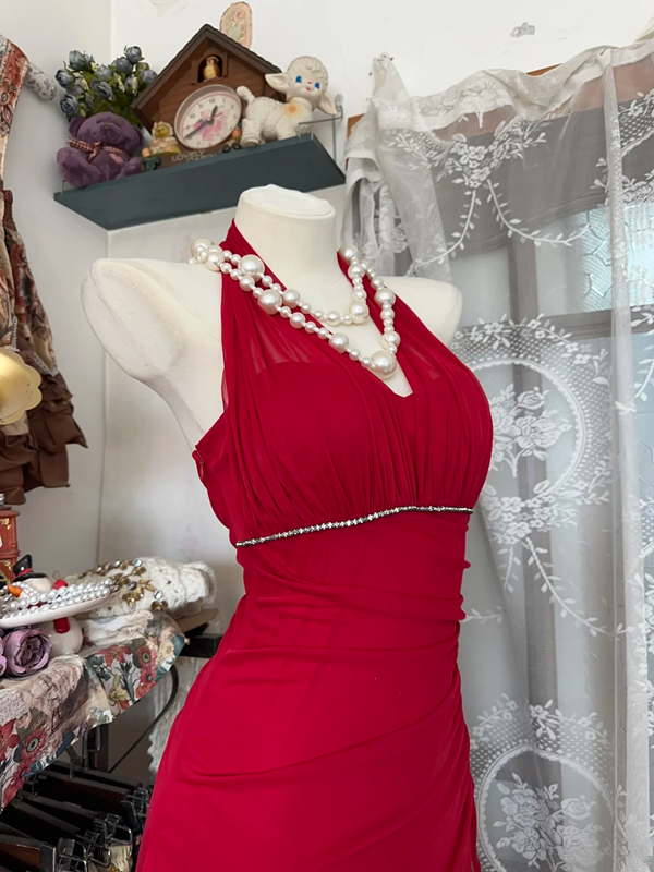 Red halter neck slim waist sexy A-line hip long skirt ball gown R6148