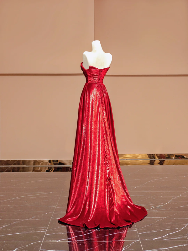 Red strapless, fitted waist, elegant long ball gown/bridal dress R8388