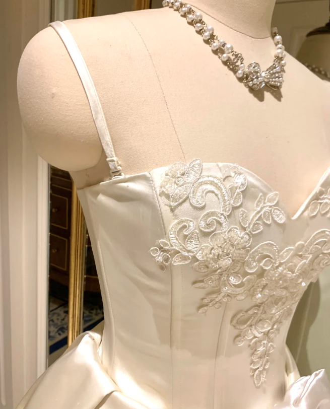 White suspender lace waist slim satin A-line skirt homecoming dress R4153