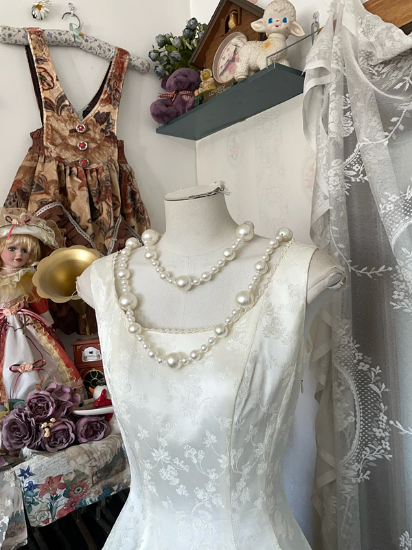 White suspender waist slim satin A-line maxi ball gown R6150