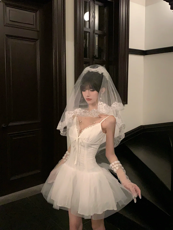 White halter sweetheart neckline waist slim fit tutu skirt homecoming dress R5059