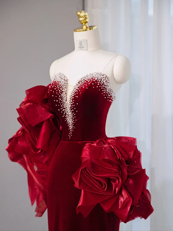 Red strapless, fitted, bodycon, long mermaid skirt ball gown/bridal dress R9027