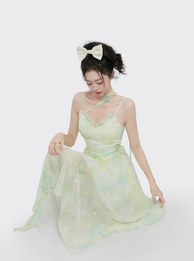 Small fresh and chic skirt embroidered suspender dress women's summer irregular mid-length skirt R4118