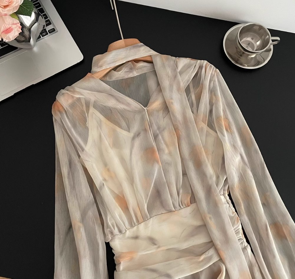 Long-sleeved V-neck puff sleeve chiffon yellow floral dress two-piece waisted short skirt R2106