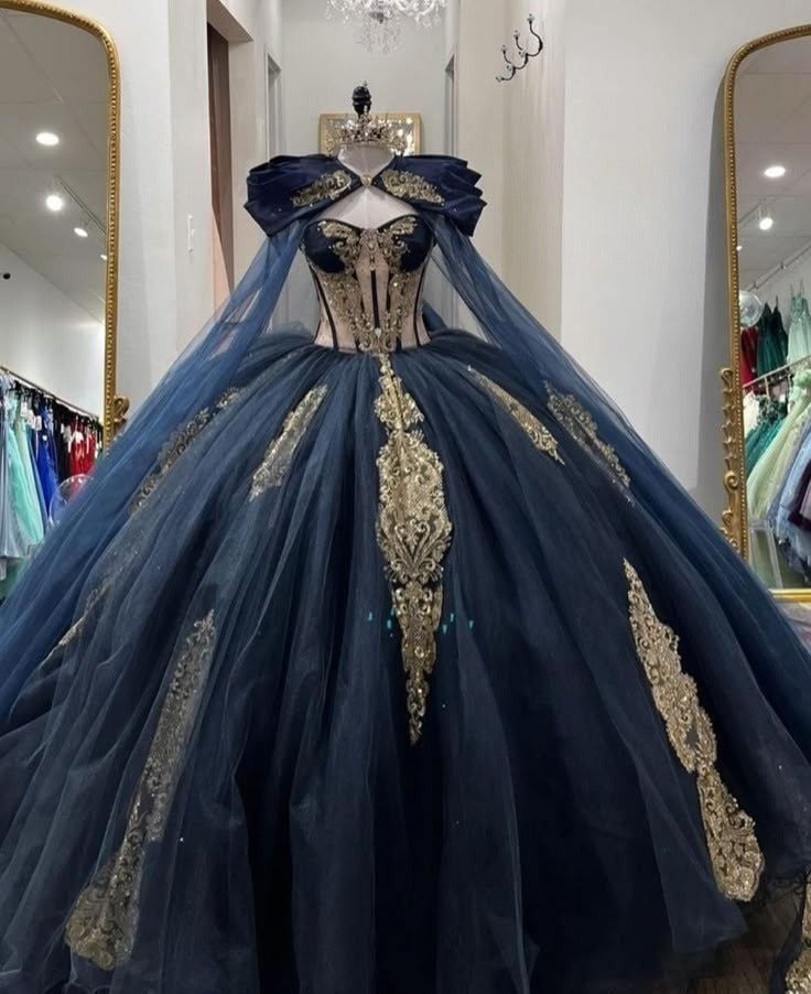 A Line Appliques Tulle Quinceanera Dresses With Cape Ball Gown Sweet Sixteen Prom Party Dresses S7166