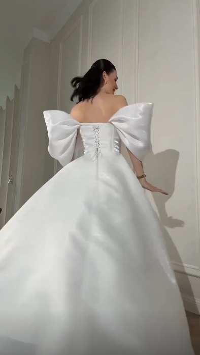 Clean Silky Women's Prom Gown White Waist Fitted Maxi Evening Dress Birthday Dress — Fall Outfit 2026 New RS3300