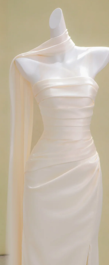 Apricot Strapless Waist Slim Pleated Satin Maxi Bridal Dress R5762